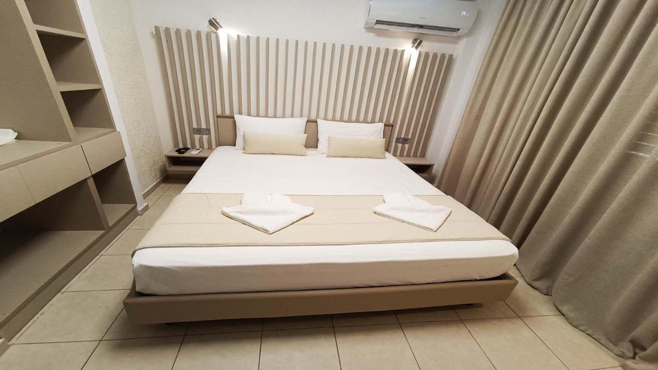 Anastasia Luxury Suites By Xenius Zeus In Nea Флогита Экстерьер фото