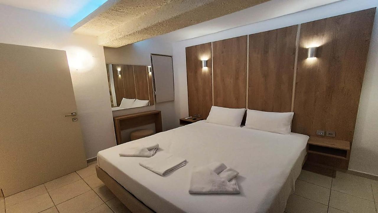 Anastasia Luxury Suites By Xenius Zeus In Nea Флогита Экстерьер фото